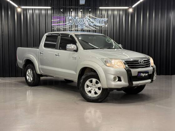 TOYOTA HILUX 2.7 SR 4X2 CD 16V FLEX 4P AUTOMÁTICO