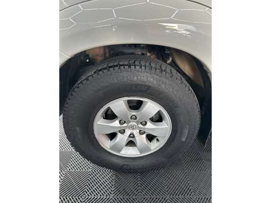 TOYOTA-HILUX-2013