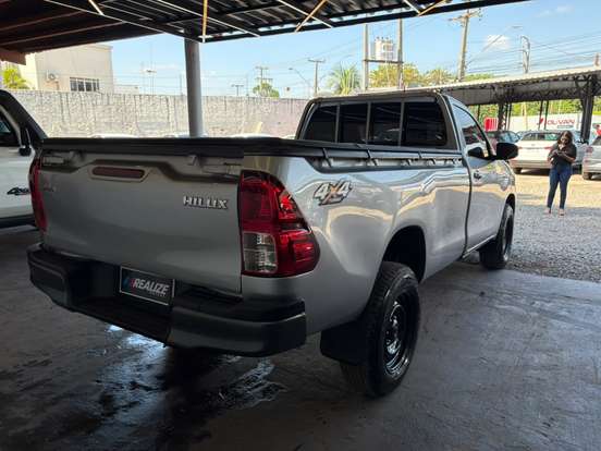 TOYOTA-HILUX-2.8 4X4 CS 16V TURBO DIESEL 2P MANUAL TOYOTA-HILUX-2019