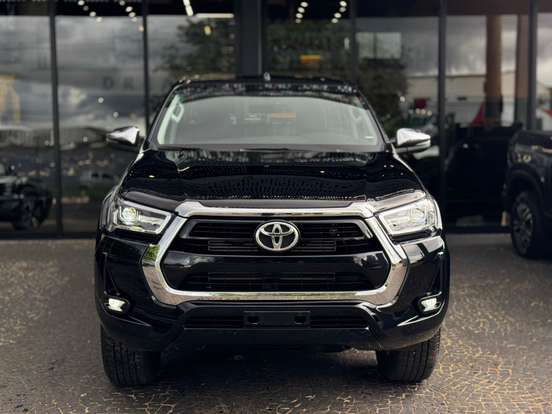 TOYOTA-HILUX-2026