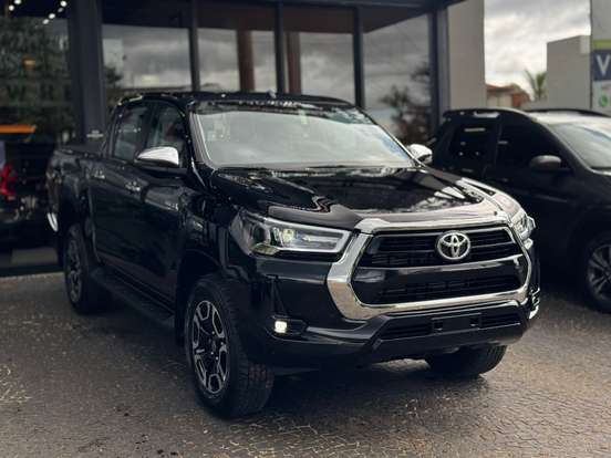 TOYOTA-HILUX-2026
