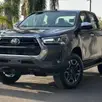 TOYOTA HILUX 2.8 D-4D TURBO DIESEL CD SRX 4X4 AUTOMÁTICO TOYOTA HILUX 2.8 D-4D TURBO DIESEL CD SRX 4X4 AUTOMÁTICO