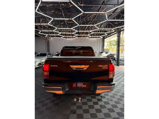 TOYOTA-HILUX-2.8 SRX 4X4 CD 16V DIESEL 4P AUTOMÁTICO TOYOTA-HILUX-2018