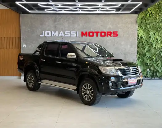 TOYOTA-HILUX-2012