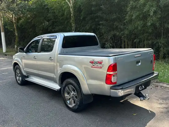 TOYOTA-HILUX-3.0 STD 4X4 CD 16V TURBO INTERCOOLER DIESEL 4P MANUAL TOYOTA-HILUX-2015