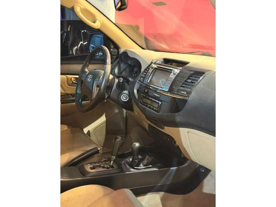 TOYOTA-HILUX-3.0 SRV 4X4 CD 7 LUGARES 16V TURBO INTERCOOLER DIESEL 4P AUTOMÁTICO TOYOTA-HILUX-2014