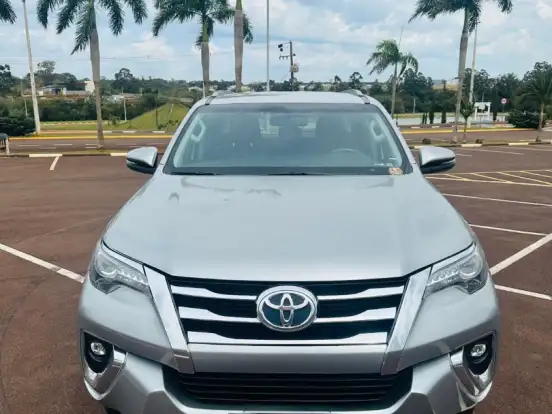 TOYOTA-HILUX SW4-2.8 SRX 4X4 16V TURBO INTERCOOLER DIESEL 4P AUTOMÁTICO TOYOTA-HILUX SW4-2020
