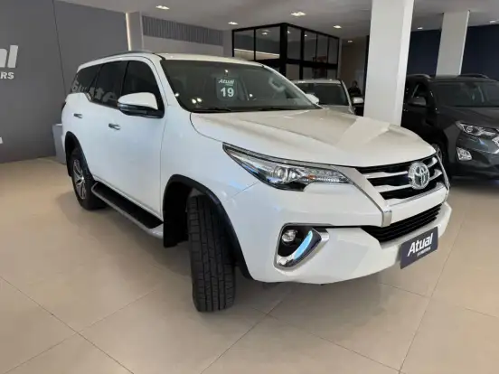 TOYOTA-HILUX SW4-2018