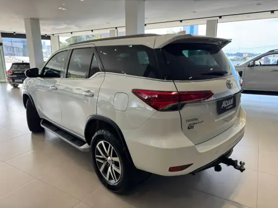 TOYOTA-HILUX SW4-2.8 SRX 4X4 16V TURBO INTERCOOLER DIESEL 4P AUTOMÁTICO TOYOTA-HILUX SW4-2018