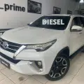 TOYOTA HILUX SW4 2.8 SRX 4X4 16V TURBO INTERCOOLER DIESEL 4P AUTOMÁTICO TOYOTA HILUX SW4 2.8 SRX 4X4 16V TURBO INTERCOOLER DIESEL 4P AUTOMÁTICO