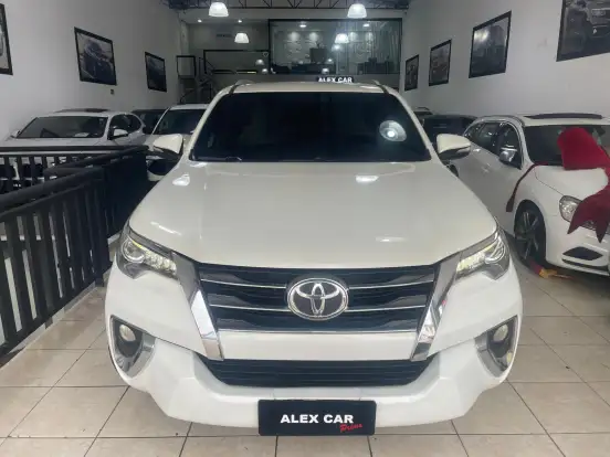 TOYOTA-HILUX SW4-2016