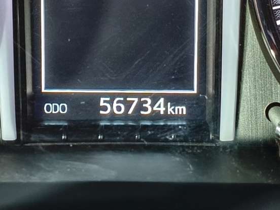 TOYOTA-HILUX SW4-2024