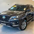 TOYOTA HILUX SW4 2.8 D-4D TURBO DIESEL SRX 7L 4X4 AUTOMÁTICO TOYOTA HILUX SW4 2.8 D-4D TURBO DIESEL SRX 7L 4X4 AUTOMÁTICO