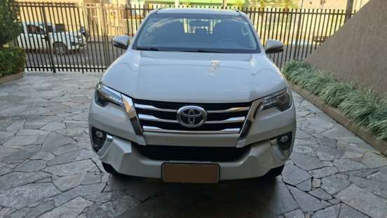TOYOTA-HILUX SW4-2019