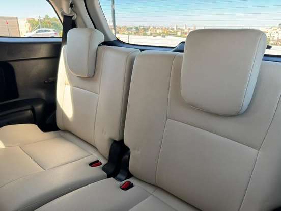 TOYOTA-HILUX SW4-2019
