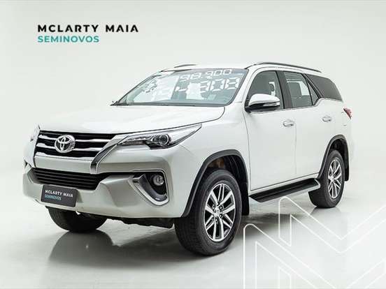 TOYOTA-HILUX SW4-4.0 SRX 4X4 7 LUGARES V6 24V GASOLINA 4P AUTOMÁTICO TOYOTA-HILUX SW4-2016