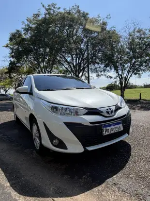 TOYOTA-YARIS-1.3 16V FLEX XL PLUS TECH MULTIDRIVE TOYOTA-YARIS-2018