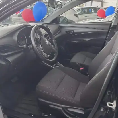 TOYOTA-YARIS-2024