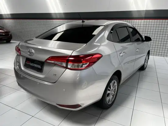 TOYOTA-YARIS-1.5 16V FLEX SEDAN XL PLUS TECH MULTIDRIVE TOYOTA-YARIS-2019