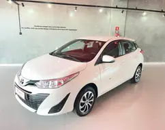 TOYOTA YARIS 1.3 16V FLEX XL LIVE MULTIDRIVE TOYOTA YARIS 1.3 16V FLEX XL LIVE MULTIDRIVE