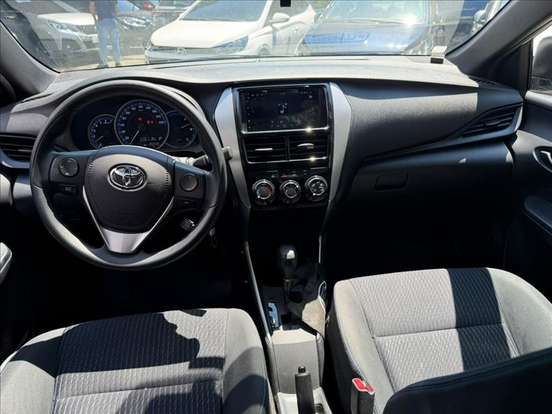 TOYOTA-YARIS-1.3 16V FLEX XL LIVE MULTIDRIVE TOYOTA-YARIS-2021