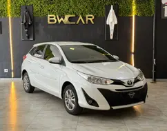 TOYOTA YARIS 1.3 16V FLEX XL LIVE MULTIDRIVE TOYOTA YARIS 1.3 16V FLEX XL LIVE MULTIDRIVE