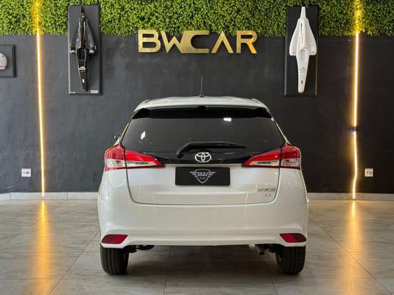 TOYOTA-YARIS-1.3 16V FLEX XL LIVE MULTIDRIVE TOYOTA-YARIS-2021