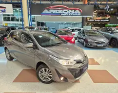 TOYOTA YARIS 1.3 16V FLEX XL PLUS TECH MULTIDRIVE TOYOTA YARIS 1.3 16V FLEX XL PLUS TECH MULTIDRIVE