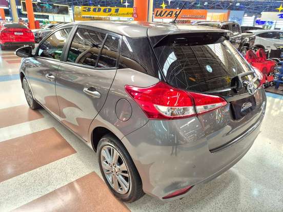 TOYOTA-YARIS-1.3 16V FLEX XL PLUS TECH MULTIDRIVE TOYOTA-YARIS-2019
