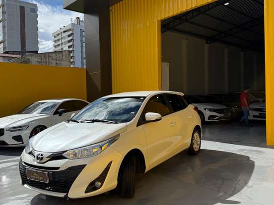 TOYOTA-YARIS-1.3 16V FLEX XL PLUS TECH MULTIDRIVE TOYOTA-YARIS-2019