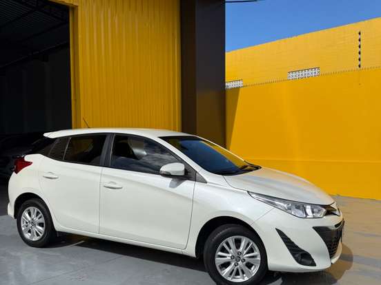 TOYOTA-YARIS-1.3 16V FLEX XL PLUS TECH MULTIDRIVE TOYOTA-YARIS-2019