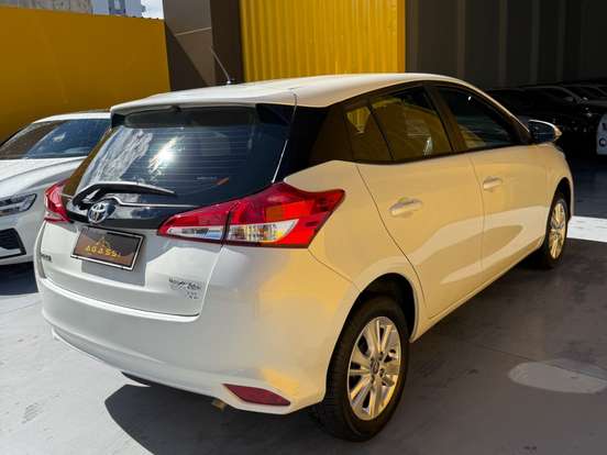 TOYOTA-YARIS-1.3 16V FLEX XL PLUS TECH MULTIDRIVE TOYOTA-YARIS-2019