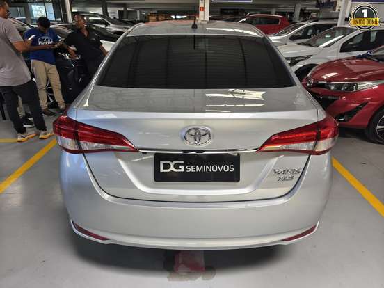 TOYOTA-YARIS-1.5 16V FLEX SEDAN XLS CONNECT MULTIDRIVE TOYOTA-YARIS-2022