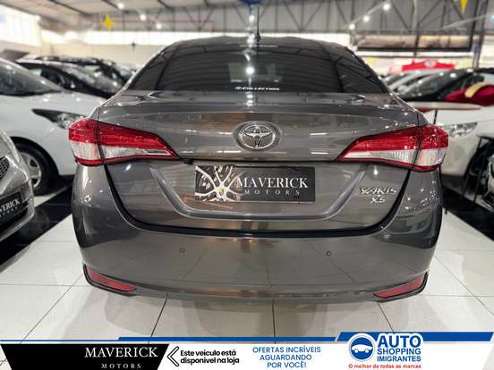 TOYOTA-YARIS-2023