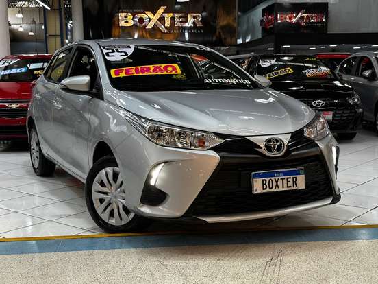 TOYOTA-YARIS-2025