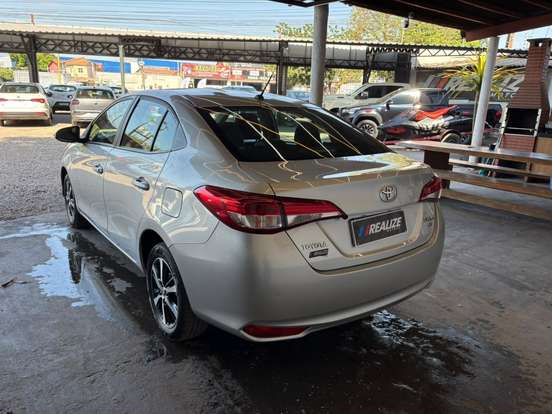 TOYOTA-YARIS-1.5 16V FLEX XS MULTIDRIVE TOYOTA-YARIS-2018