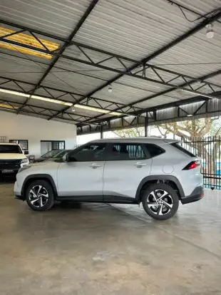 TOYOTA-YARIS CROSS-2026