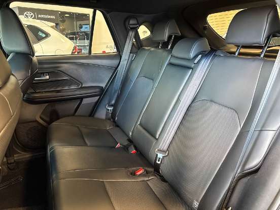 TOYOTA-YARIS CROSS-2026