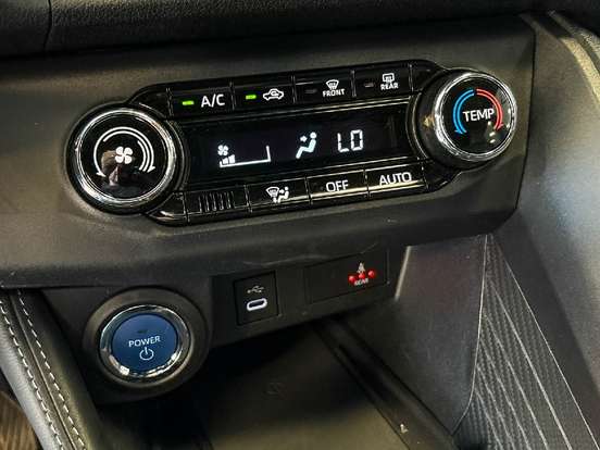 TOYOTA-YARIS CROSS-2026