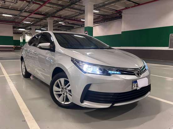 TOYOTA-COROLLA-2018