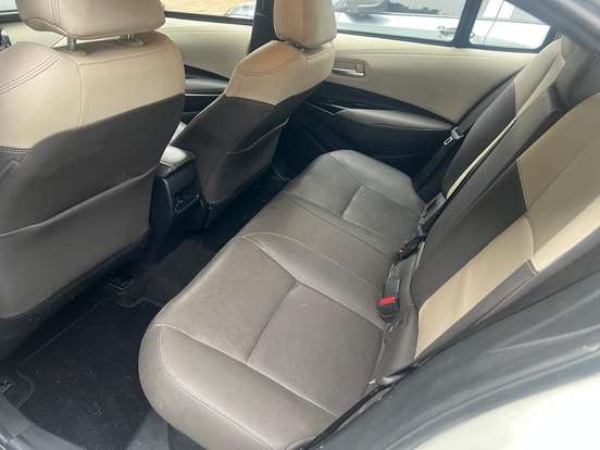 TOYOTA-COROLLA-2019