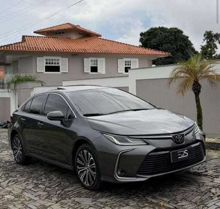 TOYOTA-COROLLA-2021
