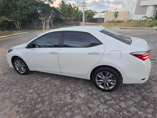 TOYOTA-COROLLA-2.0 XEI 16V FLEX 4P AUTOMÁTICO TOYOTA-COROLLA-2019