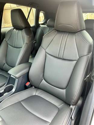 TOYOTA-COROLLA CROSS-2025