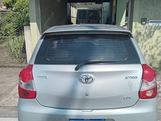 TOYOTA-ETIOS-1.3 X 16V FLEX 4P MANUAL TOYOTA-ETIOS-2014