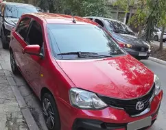 TOYOTA ETIOS 1.5 XS 16V FLEX 4P MANUAL TOYOTA ETIOS 1.5 XS 16V FLEX 4P MANUAL