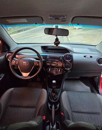 TOYOTA-ETIOS-1.5 XS 16V FLEX 4P MANUAL TOYOTA-ETIOS-2017