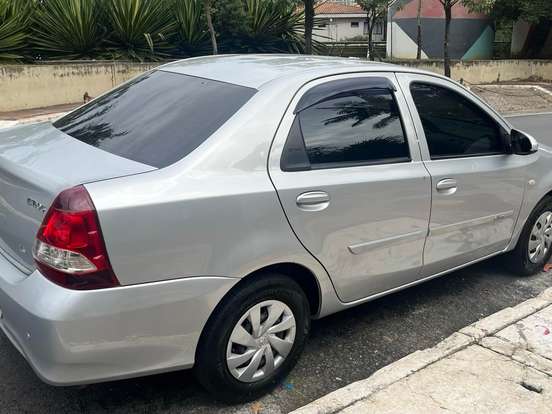 TOYOTA-ETIOS-1.5 X SEDAN 16V FLEX 4P MANUAL TOYOTA-ETIOS-2018