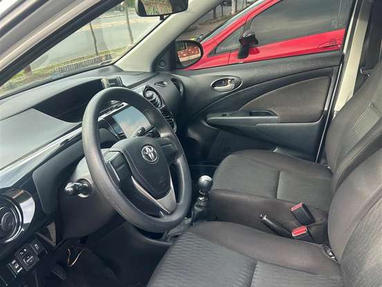TOYOTA-ETIOS-1.5 X SEDAN 16V FLEX 4P MANUAL TOYOTA-ETIOS-2018