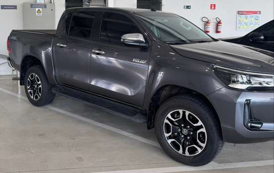 TOYOTA-HILUX-2026